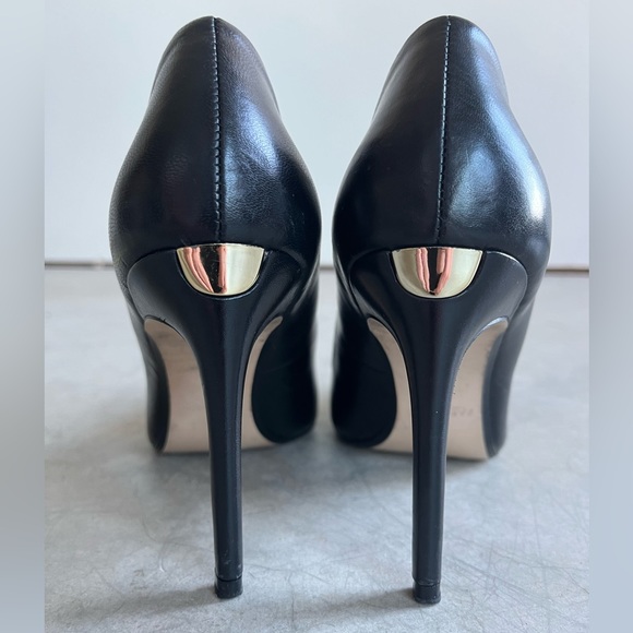 Zara Shoes - Zara Collection Black Leather Pumps - Sz 39/8